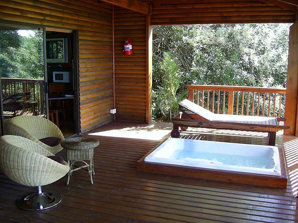 Imvubu Lodge Richardsbaai Buitenkant foto